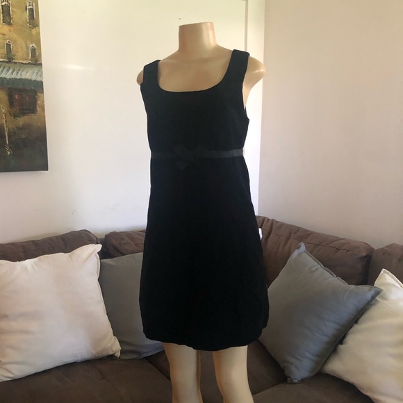 Behnaz Sarafpour Dresses & Skirts - BEHVAZ SARAFPOUR VELVET BLACK DRESS